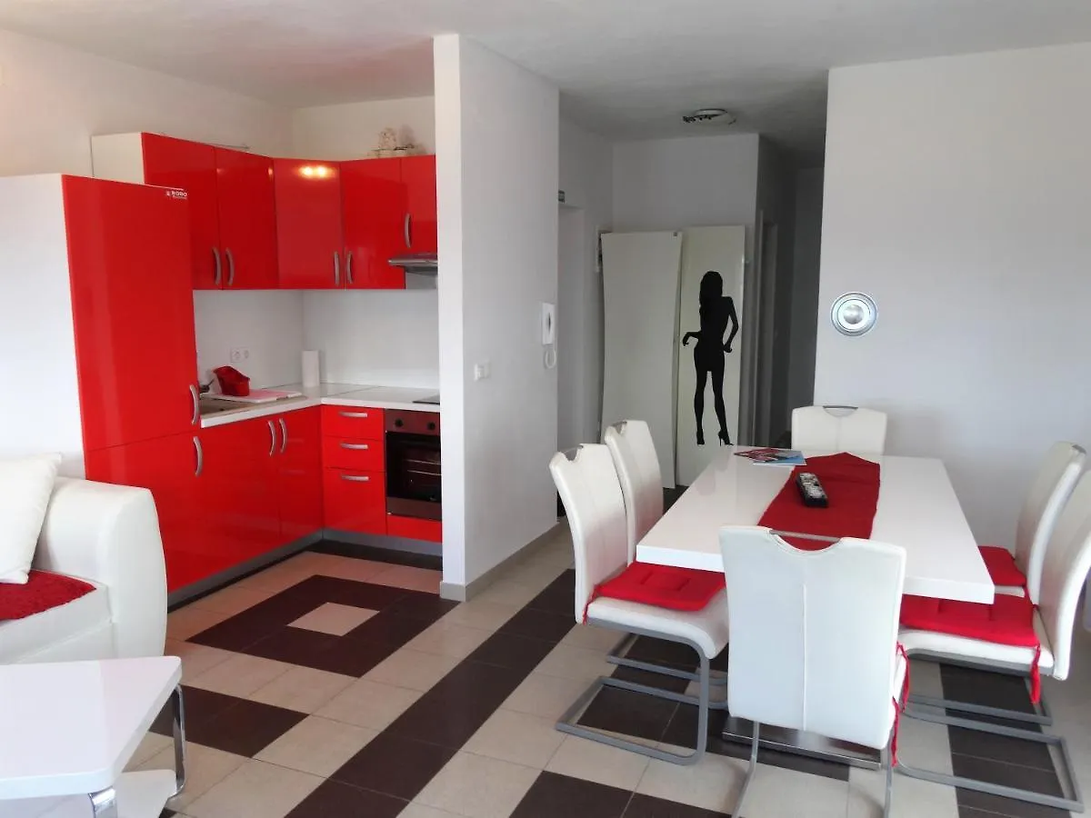 Apartment Apartman Crikvenica 30244 - Visnja Silver